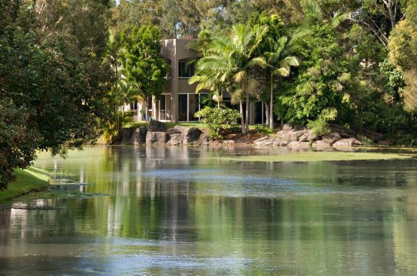 The Lakes Coolum Resort Sunshine Coast Exterior photo